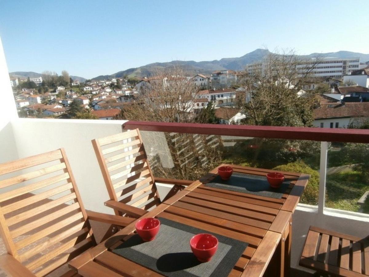 Joli Studio En Centre-Ville Avec Parking, Animaux Admis - Fr-1-2-304 Hendaye Εξωτερικό φωτογραφία